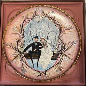 Anna Perenna Decorative Wedding Plate with Pastel Design